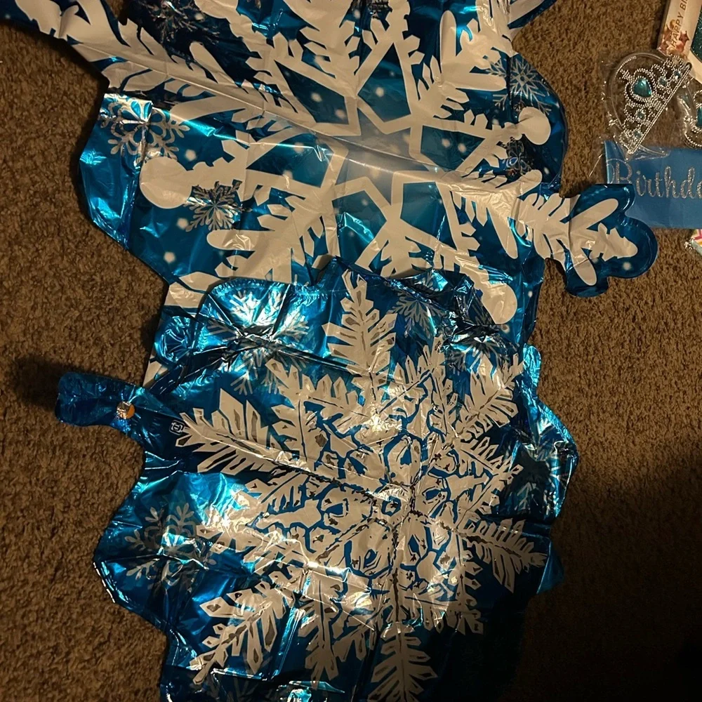 Winter Wonderland Party Supplies Set - Blue‎ and Silver